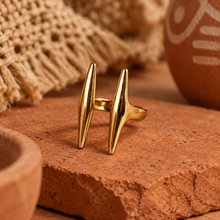 Load image into Gallery viewer, Amour Rings
